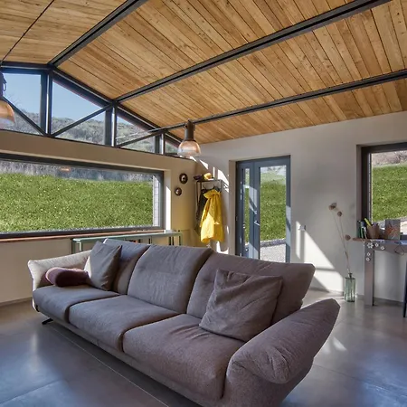 Tuscan Cozy Escape With View, Garden & Breakfast * CastellʼAzzara
