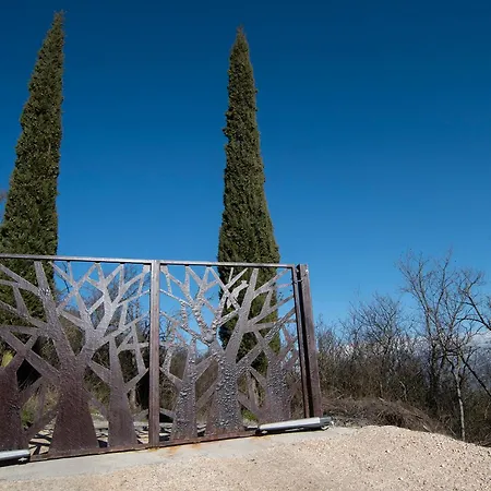 Tuscan Cozy Escape With View, Garden & Breakfast Bed & Breakfast CastellʼAzzara